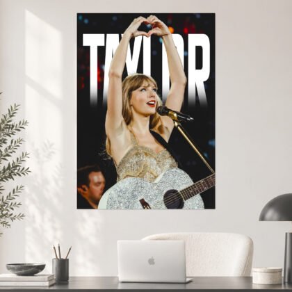 Taylor Swift - Heart Hands Live Aesthetic Poster